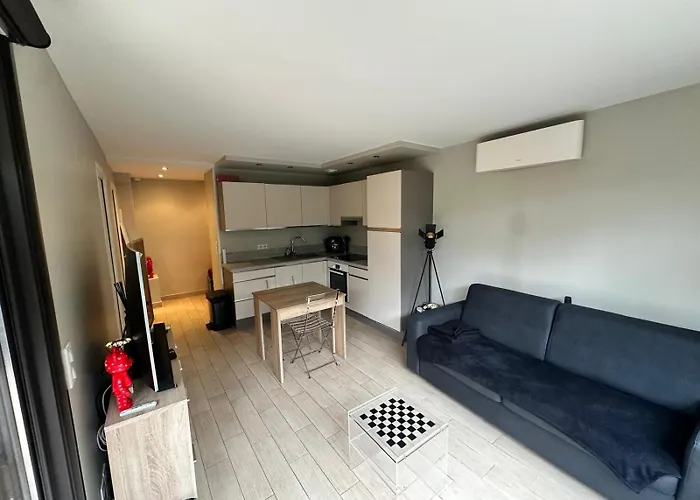 Cap Aussieres * Mandelieu